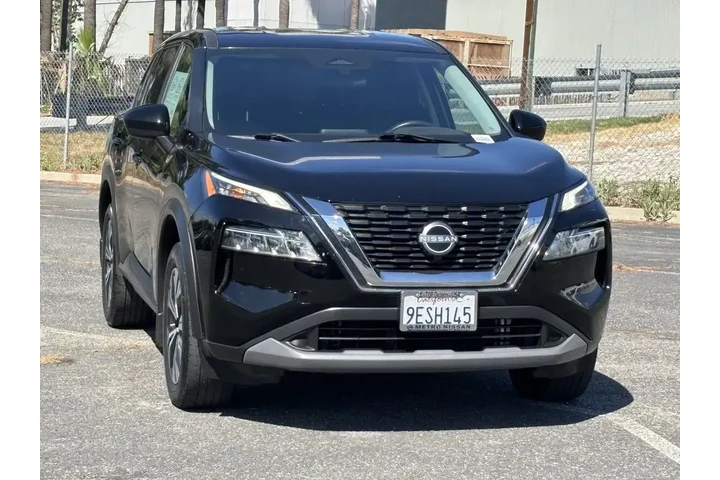$17999 : Nissan Rogue 2023 SV 4dr Cro image 8