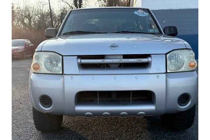 $7999 : 2004 Frontier image 2