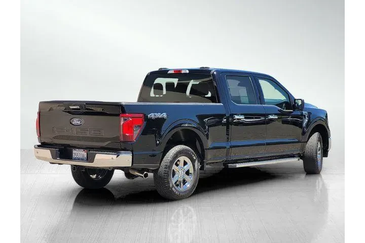 $35855 : Ford F-150 2024 4x4 XLT 4dr image 4