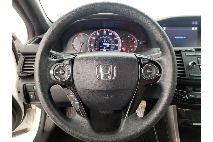 $17998 : Honda Accord 2016 LX-S 2dr C image 10