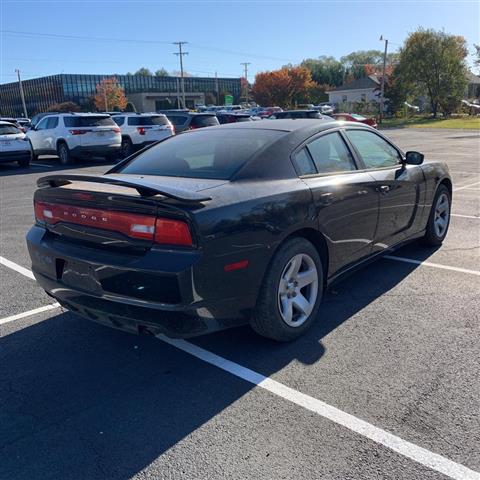 $14000 : 2014 DODGE CHARGER image 4