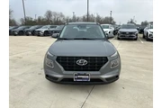 $13995 : Hyundai VENUE 2020 SE 4dr Cr thumbnail