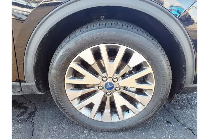 $24690 : Ford Escape 2022 AWD Titaniu image 9