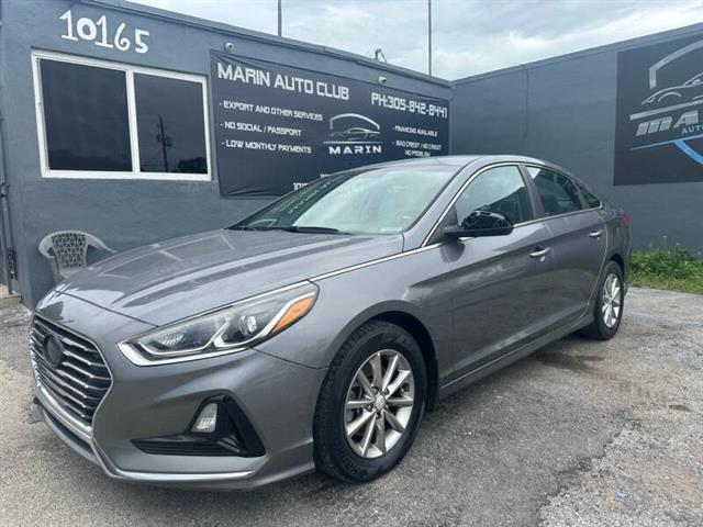 $7850 : 2018 Sonata SE image 3