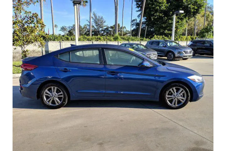 $14320 : Hyundai ELANTRA 2018 SEL 4dr image 3
