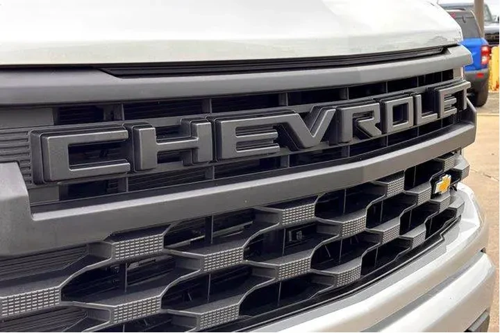 $31977 : Chevrolet Silverado 1500 202 image 4