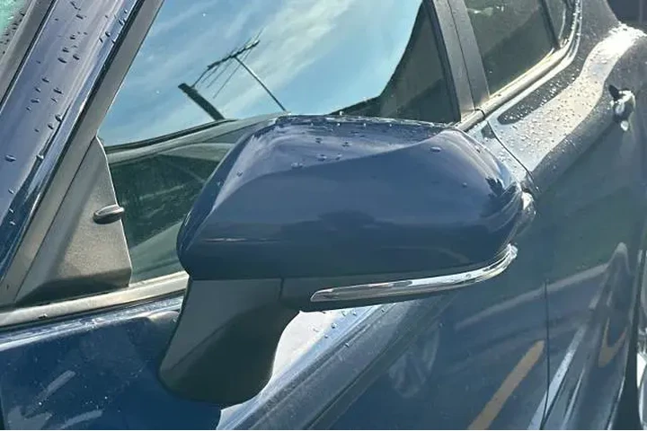 $29995 : Toyota Camry 2025 AWD LE 4dr image 7