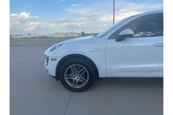 $19887 : Porsche Macan 2018 AWD 4dr S image 9