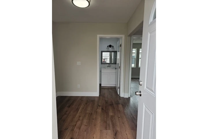 $2400 : Renta Departamento (Anaheim) image 4