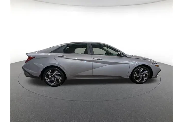 $19700 : Hyundai ELANTRA 2025 SEL Spo image 4