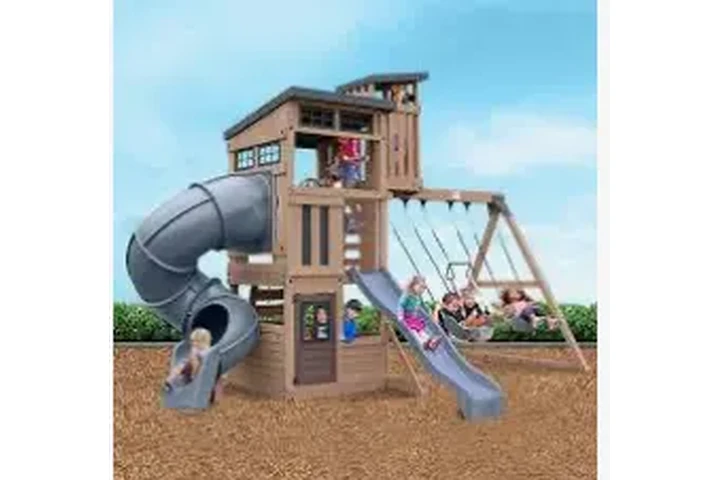 Playset Assemblers Needed Now! image 1
