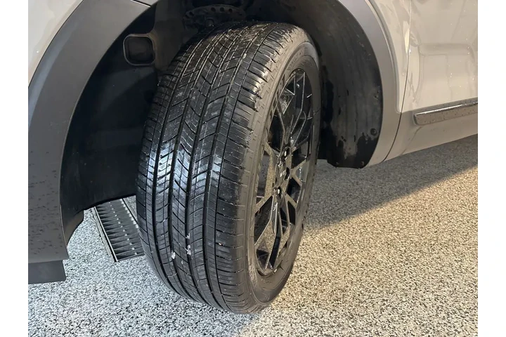 $31997 : 2022 Telluride SX image 10