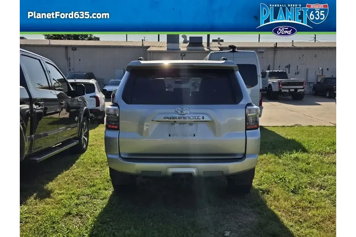 $35064 : Toyota 4Runner 2022 4x2 SR5 image 5