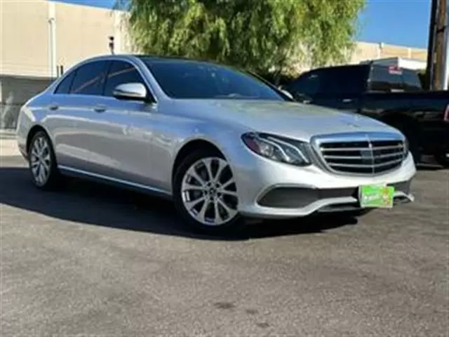 $27990 : 2020 MERCEDES-BENZ E-CLASS202 image 2