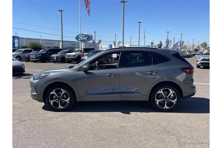$30895 : Ford Escape Hybrid 2024 AWD image 2