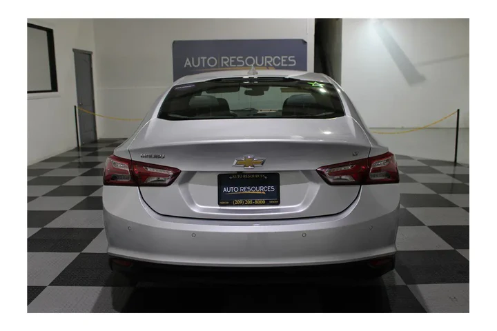 $16769 : Malibu 2021 image 4