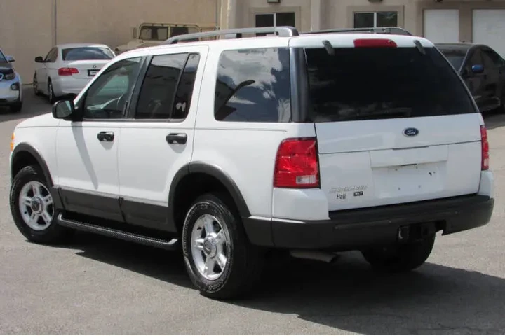 $8995 : 2003 Explorer XLT image 8
