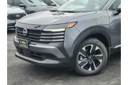 $27880 : Nissan Kicks 2025 AWD SV 4dr thumbnail