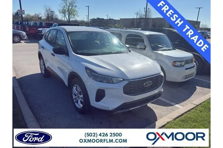 $21750 : Ford Escape 2023 AWD Base 4d image 1