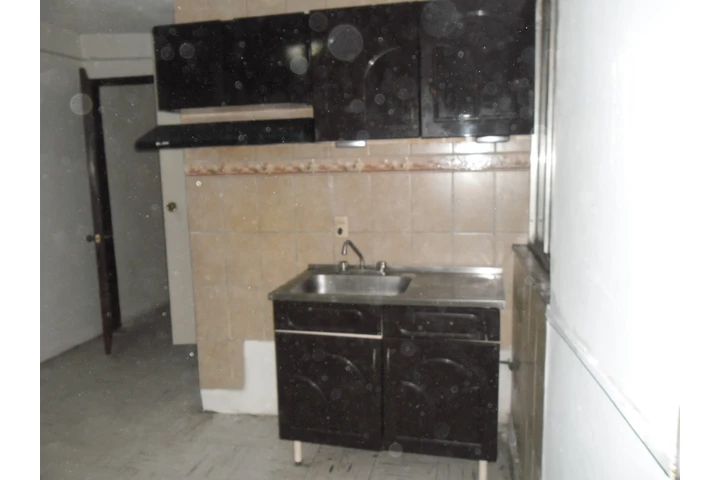 $8800 : COL. AMPLIACION ASTURIAS image 2