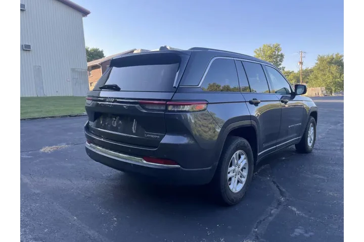 $24999 : 2023 Grand Cherokee Laredo image 10
