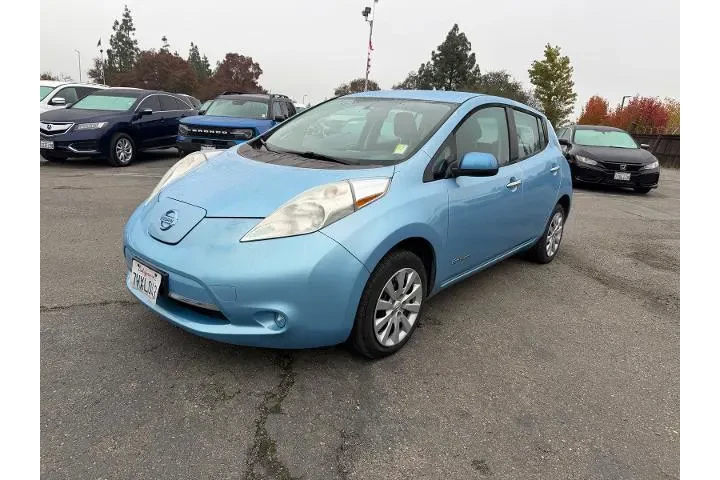 $7000 : Nissan LEAF 2015 S 4dr Hatch image 1