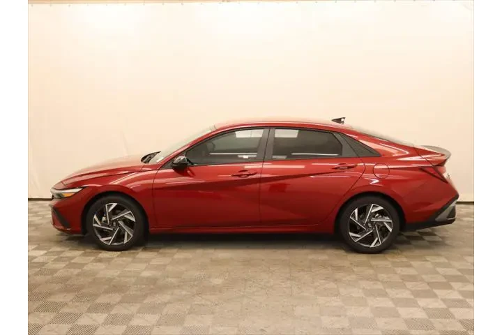 $19599 : Hyundai ELANTRA 2025 SEL Spo image 3