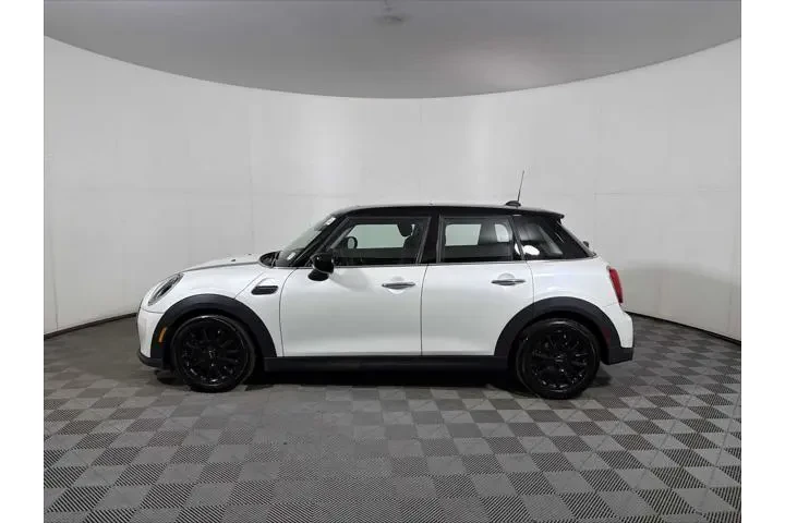 $24498 : MINI Hardtop 4 Door 2023 Coo image 4