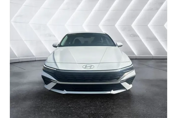 $21995 : Hyundai ELANTRA Hybrid 2024 image 7