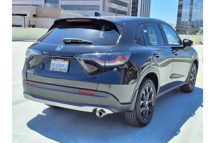 $24892 : Honda HR-V 2023 AWD Sport 4d image 4