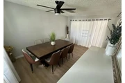 $950 : Beautiful completely remodeled thumbnail