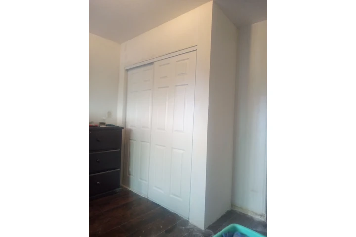 Busco trabajo de construcción image 1