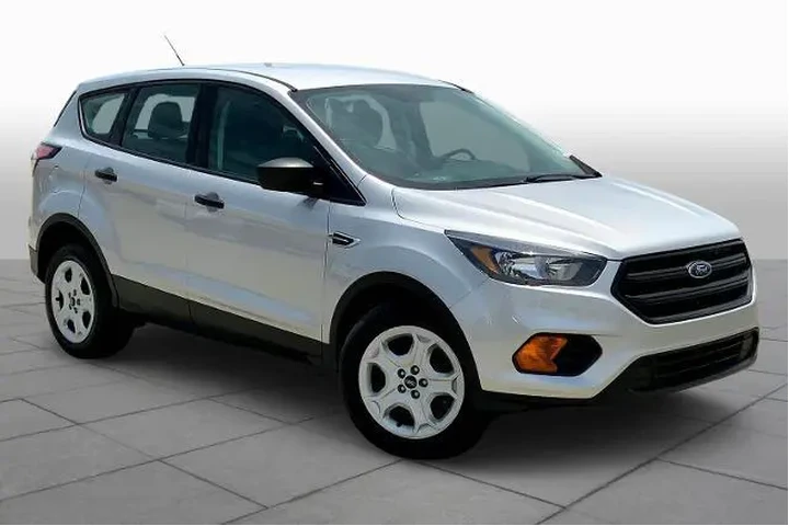 $6521 : Ford Escape 2018 S 4dr SUV image 3