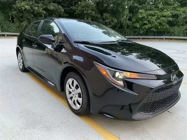 $12000 : 2020 Toyota Corolla LE Sedan image 2