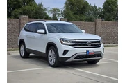 $26999 : Volkswagen Atlas 2023 V6 SE thumbnail