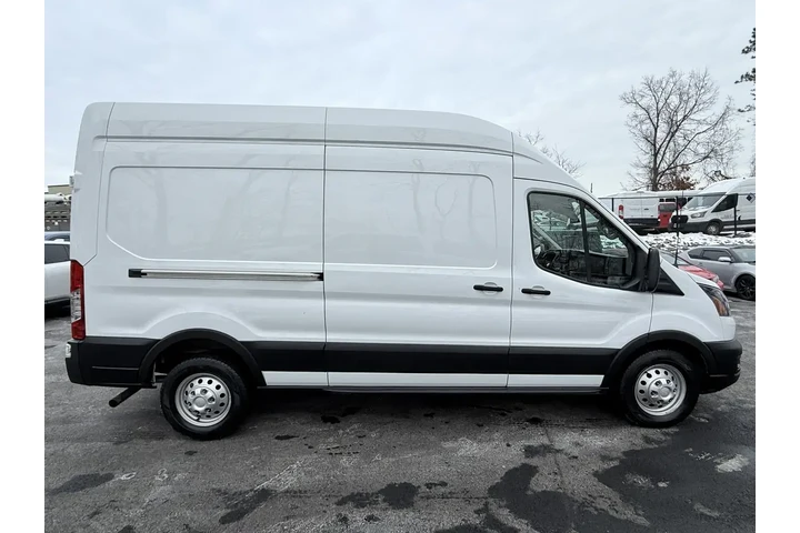 $37495 : Ford Transit 2023 AWD 350 3d image 9