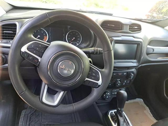 $12375 : 2018 JEEP RENEGADE image 2