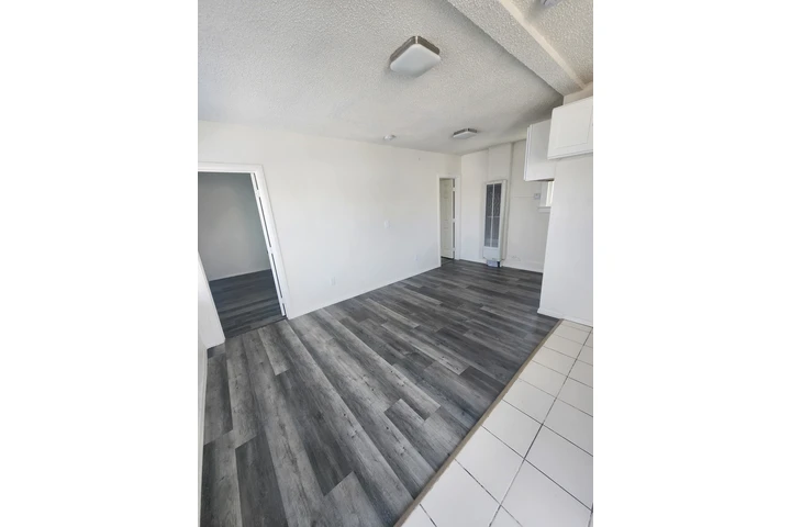 $2450 : Renta departamento image 3