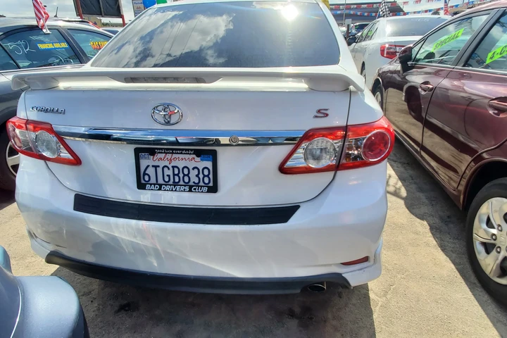 $1500 : COROLLA FOR SALE image 5