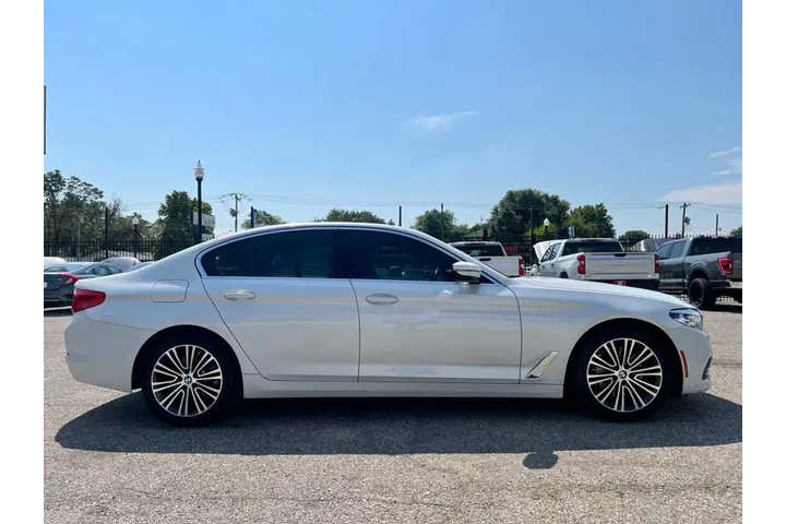 $23995 : 2019 BMW 5-Series 530i image 8