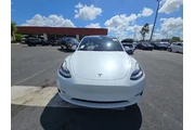 $23490 : Tesla Model Y 2023 AWD 4dr C thumbnail