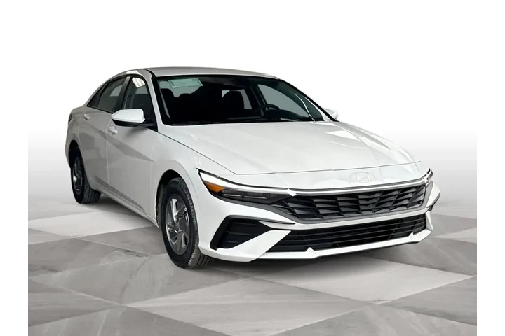$26262 : Hyundai ELANTRA 2026 SE 4dr image 2