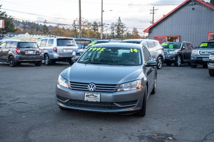 $6995 : 2014 Passat 1.8T Wolfsburg Ed image 3