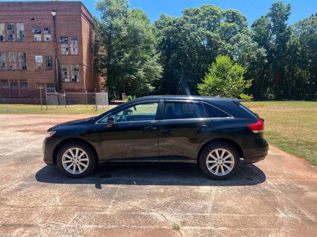 $12000 : 2012 Venza LE image 4