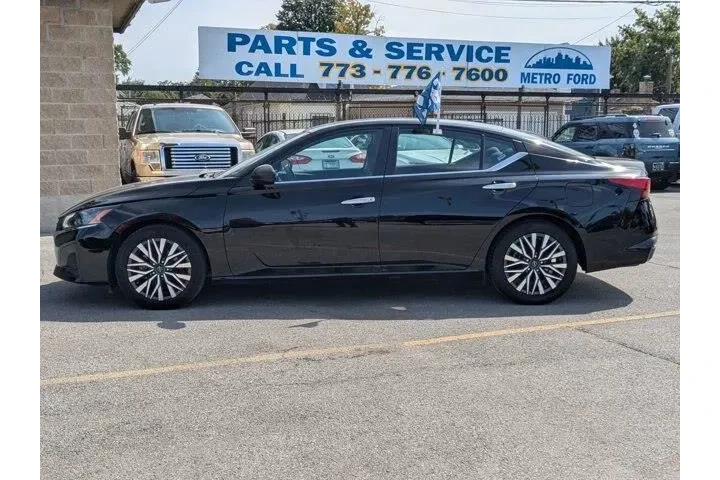 $20644 : Nissan Altima 2024 2.5 SV 4d image 7