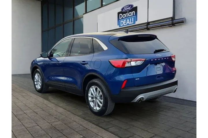 $18995 : Ford Escape 2022 AWD SE 4dr image 5