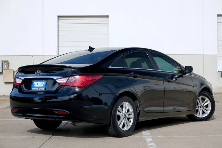 $7995 : 2013 Sonata GLS image 3