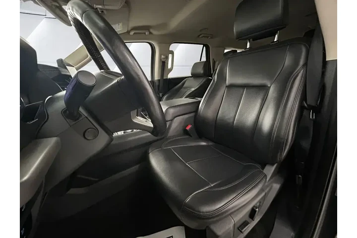 $39411 : Ford Expedition MAX 2024 4x4 image 8