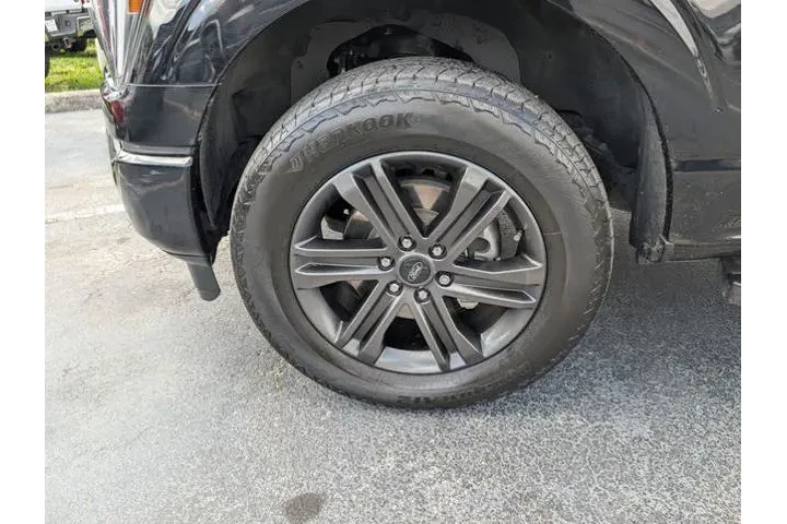 $39997 : Ford F-150 2022 4x4 Platinum image 6