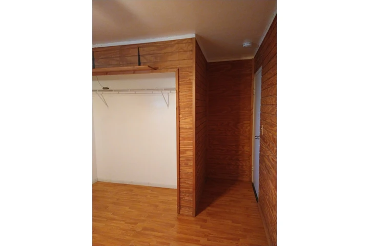 $800 : Amplia recámara en Chino image 3